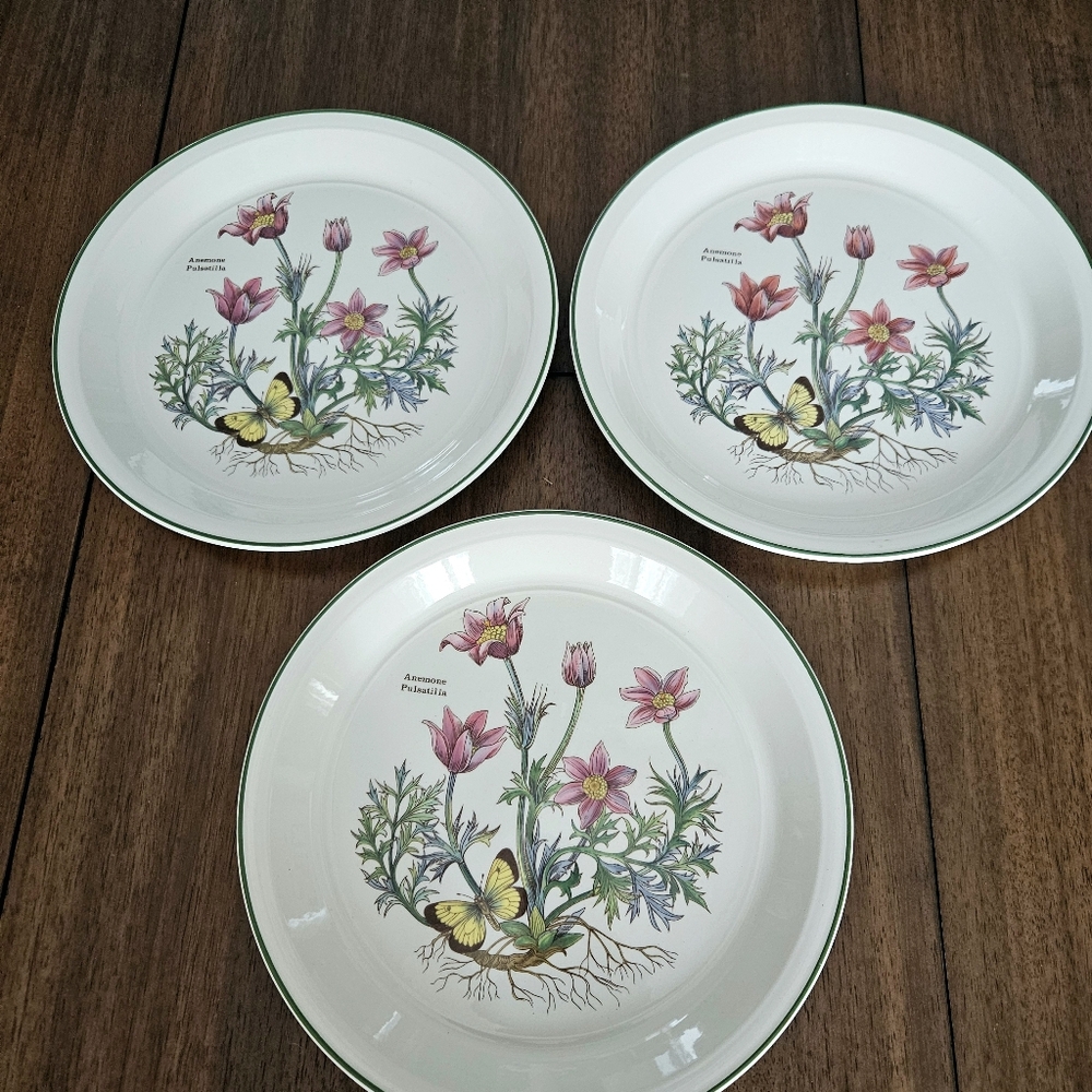 Vintage Wedgwood Enoch Florabunda Botanical Dinner Plates- Set Of 3 - Picture 4 of 7